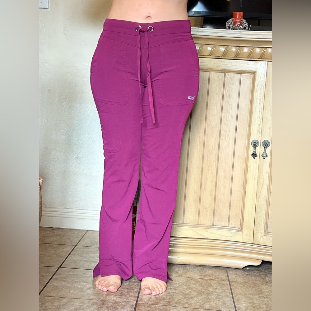 Lot 2 Greys anatomy scrub pants size xs